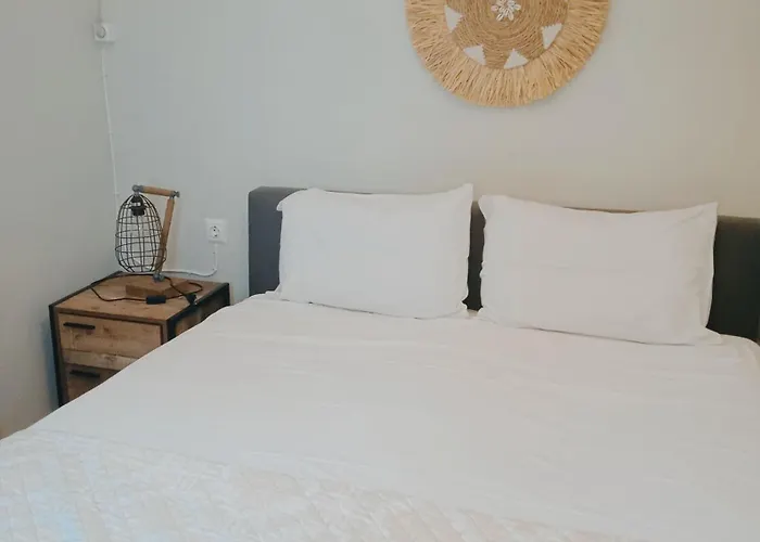 Pine House Ii Апартаменты Frinion